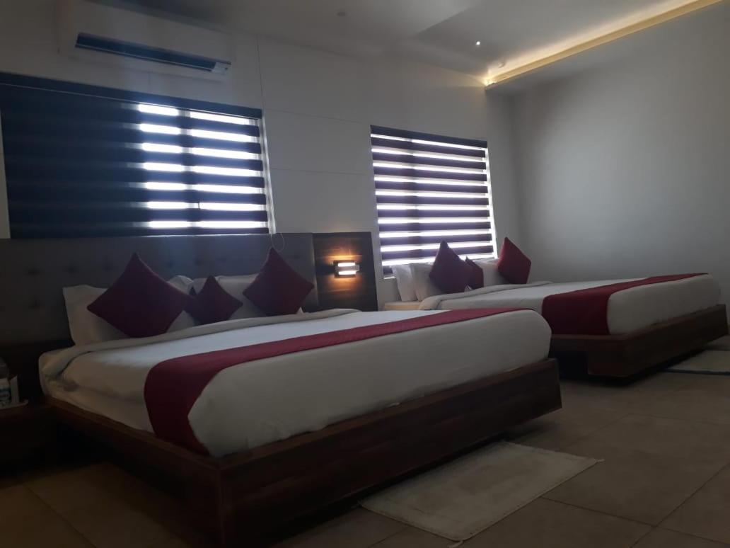The Grand Vardhman Hotel Morbi 外观 照片